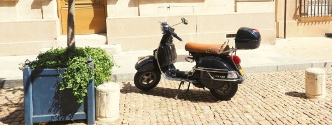 Vespa – najbolj priljubljena italijanska osa 1 tečaj italijanščine