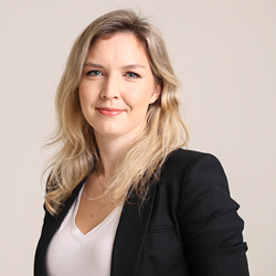 O Linguli 11 Lingula, ta jezična šola | Sara Vrabič