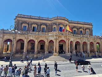 Lingula, ta jezična šola | Potopis po Siciliji - Noto