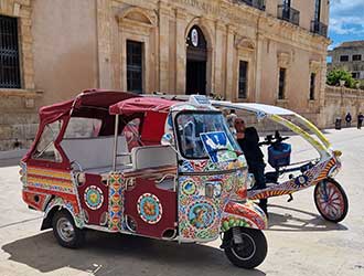 Lingula, ta jezična šola | Potopis po Siciliji - Siracusa