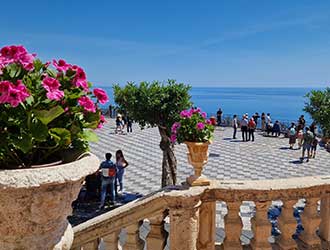 Lingula, ta jezična šola | Potopis po Siciliji - Taormina