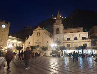 Lingula, ta jezična šola | Potopis po Siciliji - Taormina