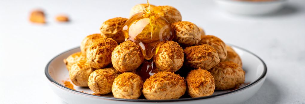 Lingula I Pustovanje in pustne jedi-loukoumades 